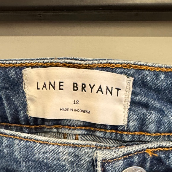Lane Bryant Blue Ankle & Cropped Jeans - Picture 2 of 7